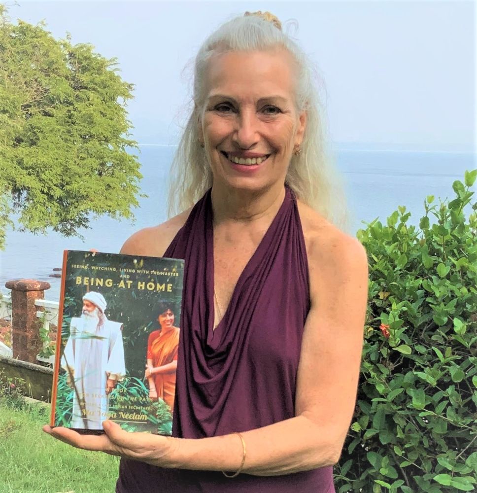 Ma Ananda Sarita's Review on Ma Neelam's Book